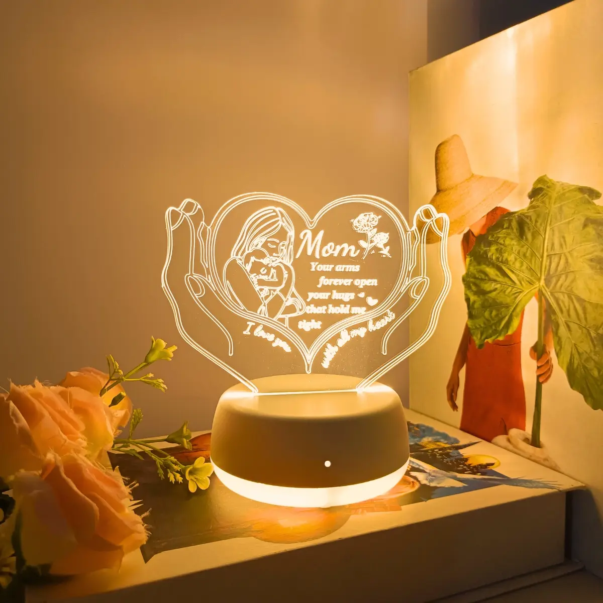 Warm Handheld Mother Love 3D Night Light, LED Warm Light, USB Powered, Suitable for Multiple Scenarios, Perfect Gift for Mom, Light Decor