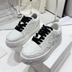 Competition Track Spikes for Sprinting Lightweight Aggressive Traction