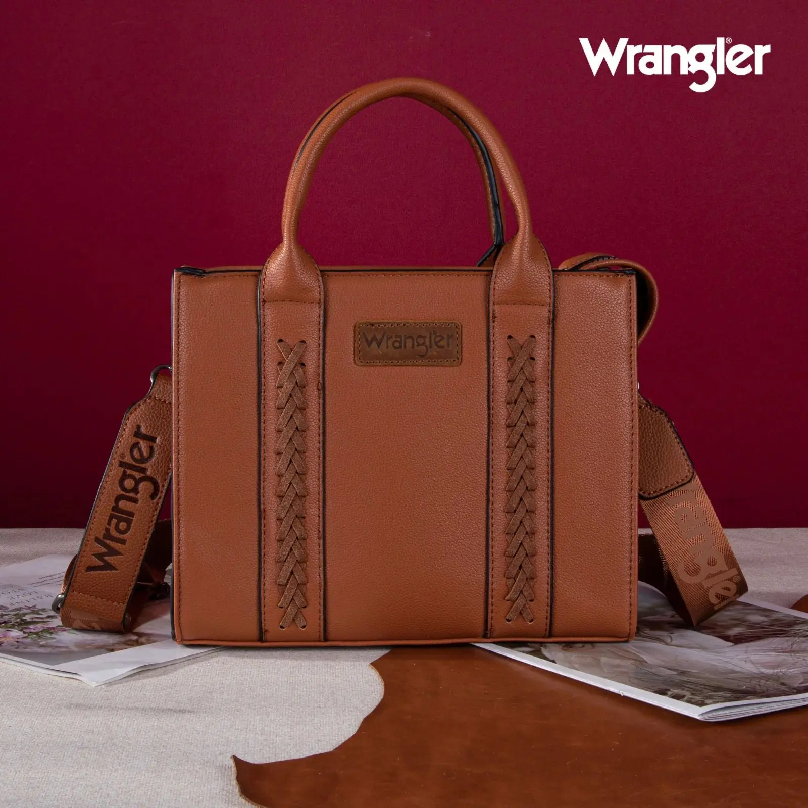 Wrangler Whipstitch Small Crossbody Wrangler Whipstitch Small Crossbody