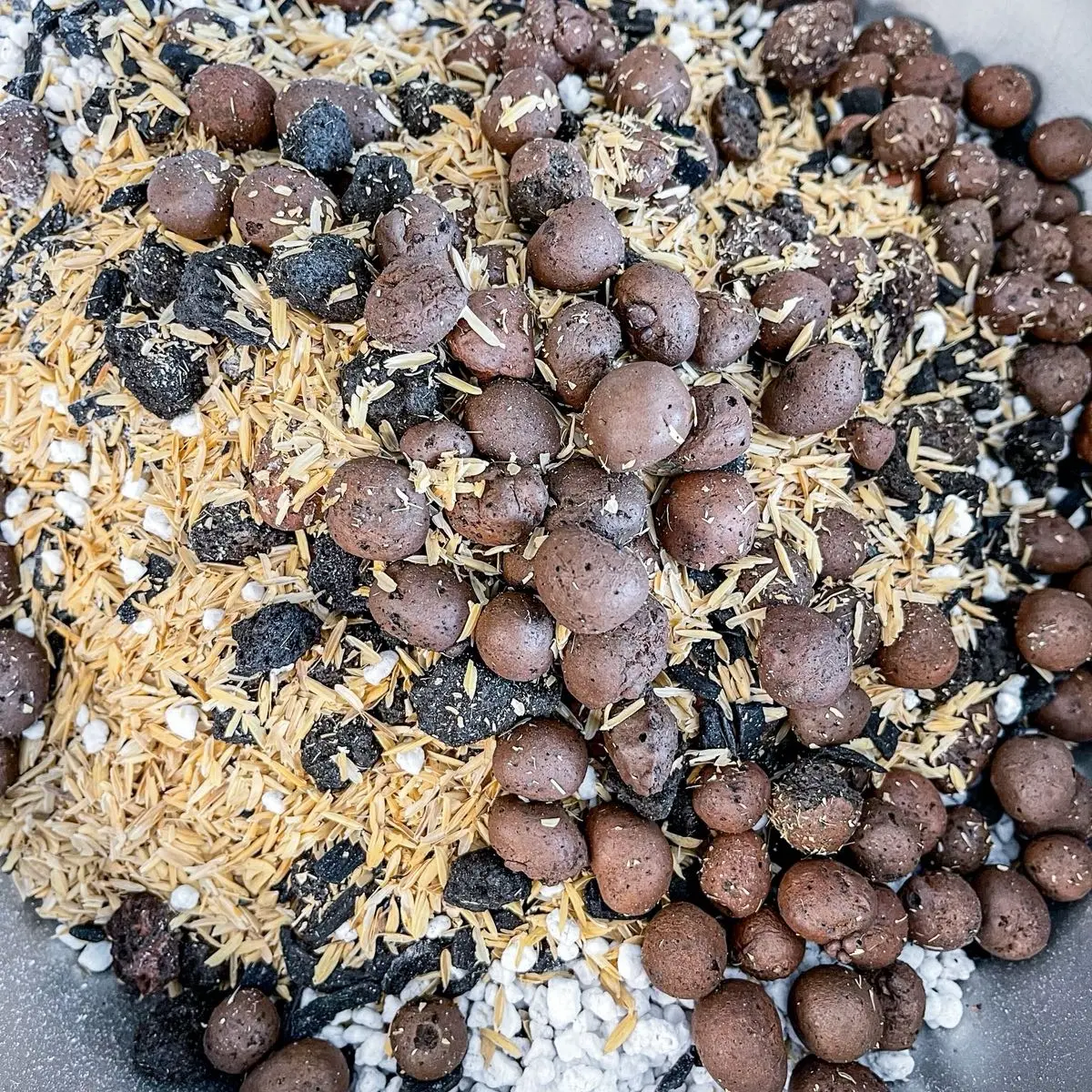 Chunky Soilless Potting Mix Chunky Soilless Potting Mix