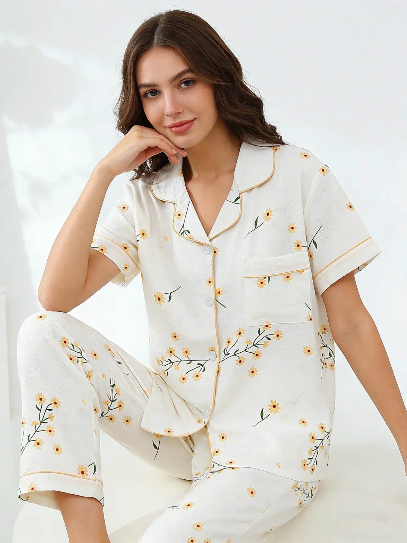Cottagecore Style Cream White Daisy Pajama Set Pyjamas for Women, Button Down Short Sleeve Long Pants, Spring Summer Breathable Loungewear, Floral Print, Cozy Home Outfit