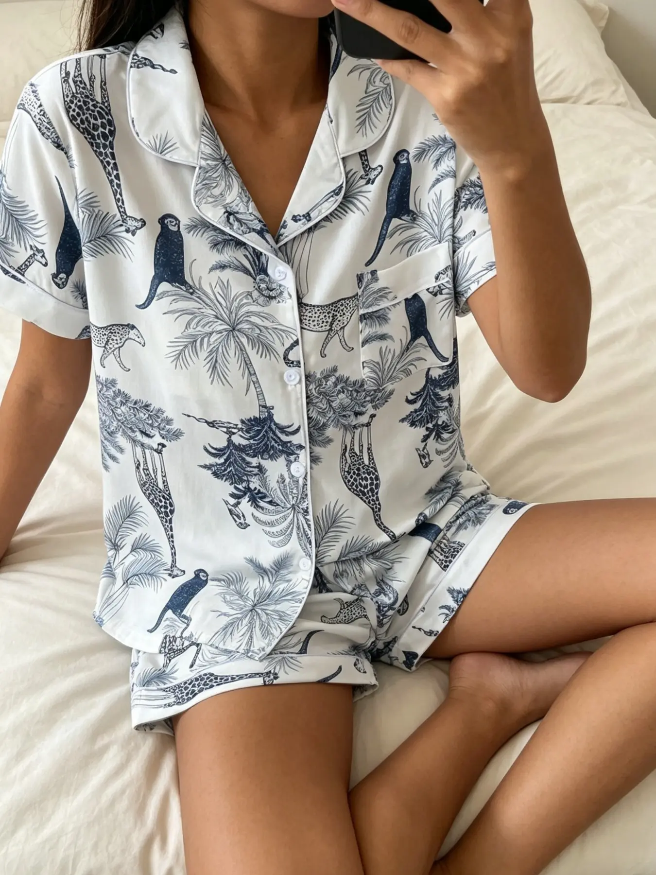2026 Summer New Animal World Monkey Leopard Giraffe Blue All-Over Print Women's Short Sleeve Pajama Set, Casual Loose-Fitting Sleepwear