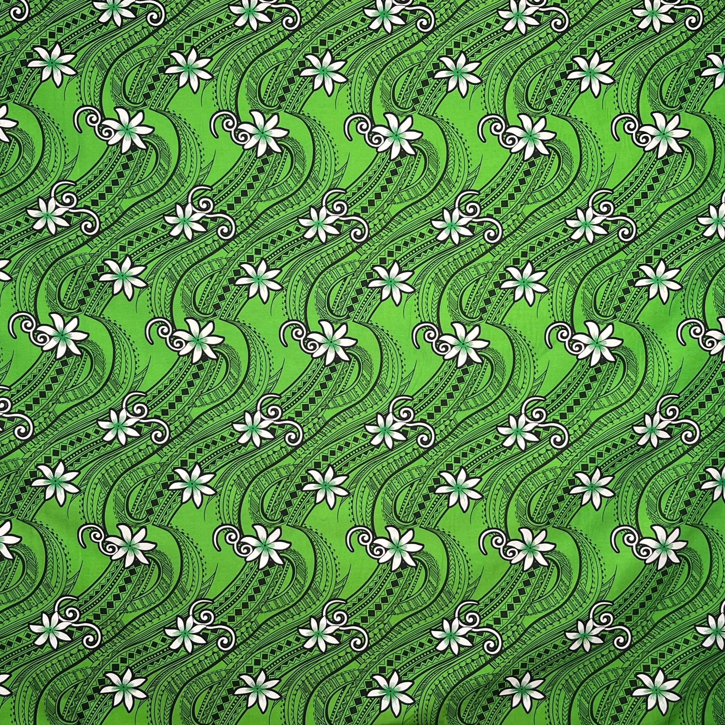 Tiare Waves Traditional Tattoo Durable Polyester Fabric - Ethnic Flower Twist Pattern, Islands-Inspired Textile for Sewing, Soft Furnishings, Fashionable Ethnic Pattern, Polynesian