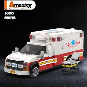 660 Piece Ambulance Building Block Set with Stretcher, City Emergency Vehicle Model Bricks, Children DIY Toy Gift for Holidays, Blocks Set, Brick Kit