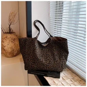 Spring Ready Leopard Print Tote, Wild, Bold & Effortlessly Cool Tote Bag, Spacious Interior + Lightweight Design, A Go-To for Shopping, Travel, and Weekend Getaways