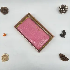 Pre-owned miumiu Leather Shoulder Bags 7.8'' R979 Shoulder Bag C1857305185 0211 T1 Qiqi