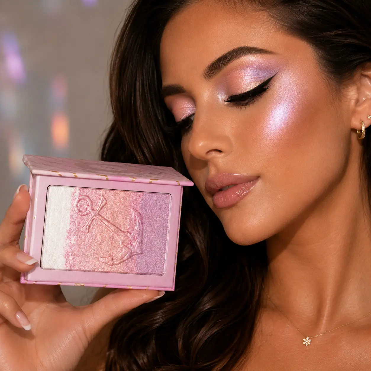 Sunrise Cruise Gradient Rose Glow Highlighter - Multipurpose Radiant Highlighter