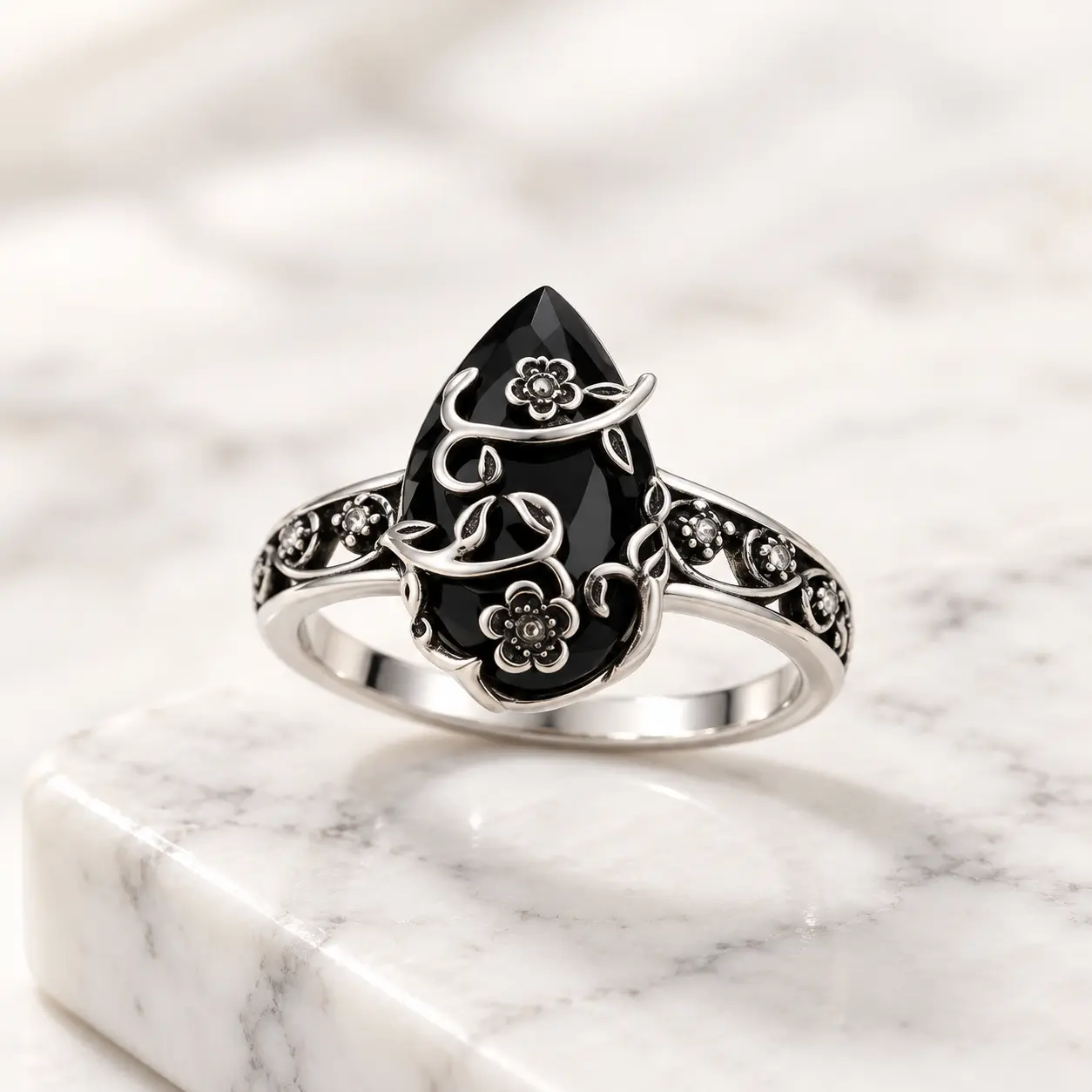925 Sterling Silver Synthetic Obsidian Ring with Vintage Flower Design, Elegant Black Lab Grown Diamond Ring Jewelry for Women, Energy Crystal Ring Perfect for Daily Wear and Birthday Party, Mother's day Gift