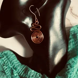 Handmade Pure Copper Wire Earrings Lightweight Comfortable High-Quality Materials One-of-a-Kind Accessory