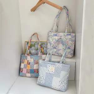 New Cute Plaid Floral Makeup Bag, Makeup Organizer Pouch, Portable Travel Multi-Functional Cosmetic Organizer, Large Capacity Tote, Perfect Mother's Day Gift