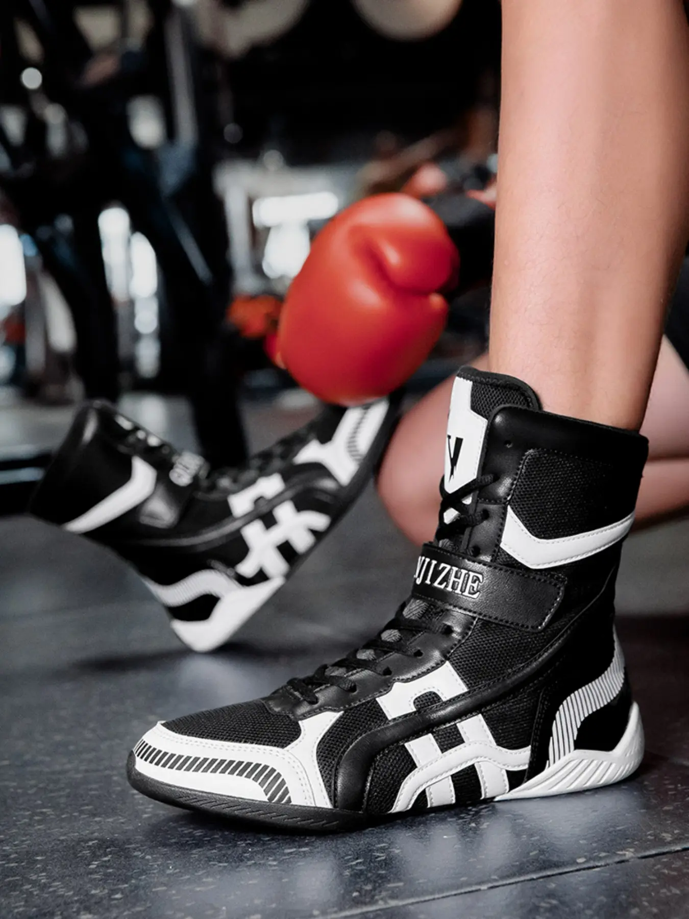 Men's High-Top Wrestling Shoes, Boxing Training Shoes, Muay Thai Kickboxing Shoes, Lightweight Design, Comfortable Fit, Perfect Grip