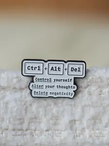 1pc Creative Keyboard-Key-Style Badge, Brooch Pins, With Inspirational "Ctrl+Alt+Del" Quote, Motivational Tech-Nerd-Style Accessory, Ideal Gift For Friends & Tech Lovers, Exquisite Brooch Charm For Backpack Jeans Scarf Hat Decoration