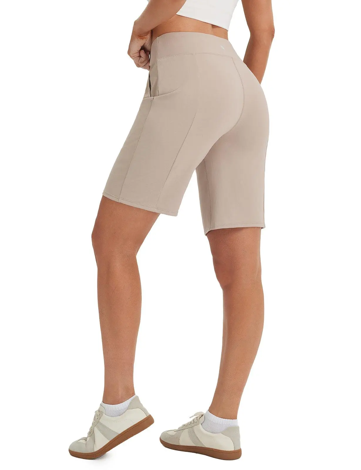 baleaf 9 inch Women's Bermuda Golf Shorts 3 Pockets Stretchy High Waisted Zipper Pocket Knee Length Long Short Walking, Travel Athletic Running Hiking Workout Casual