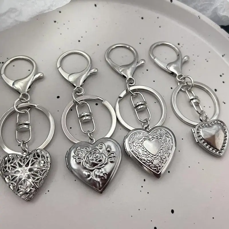 Photo Frame Heart Locket Keychains y2k Handmade Heart-Shaped Small Box Fairy tale Keyring Gift for her