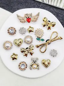 16PCS Rhinestone Sunflower, Sparkling Shoe Charms, Shoe Charm Set, Heart Wings ABS Shoe Charms Accessories Shoe Buckles DIY Decorations Star Clogs Shoe Clips Fit Women Bubble Slippers Garden Shoes Beach Bag Birthday Party Ornaments Gifts