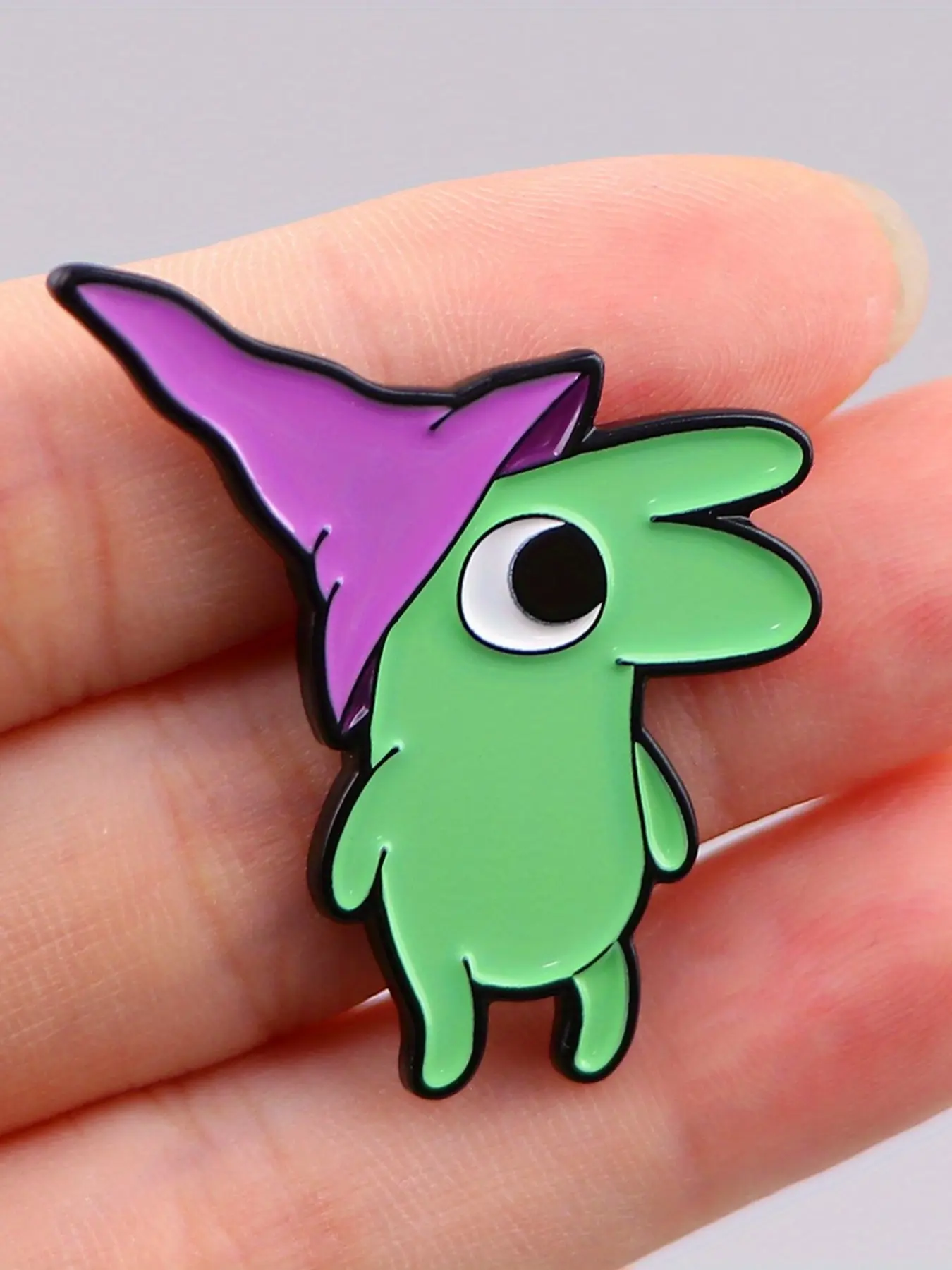 1pc Cute Witch Hat Cartoon Character Enamel Pin For Men, Fashion Accessory Men Accessories For Backpacks & Bags, Fun Brooch For Men