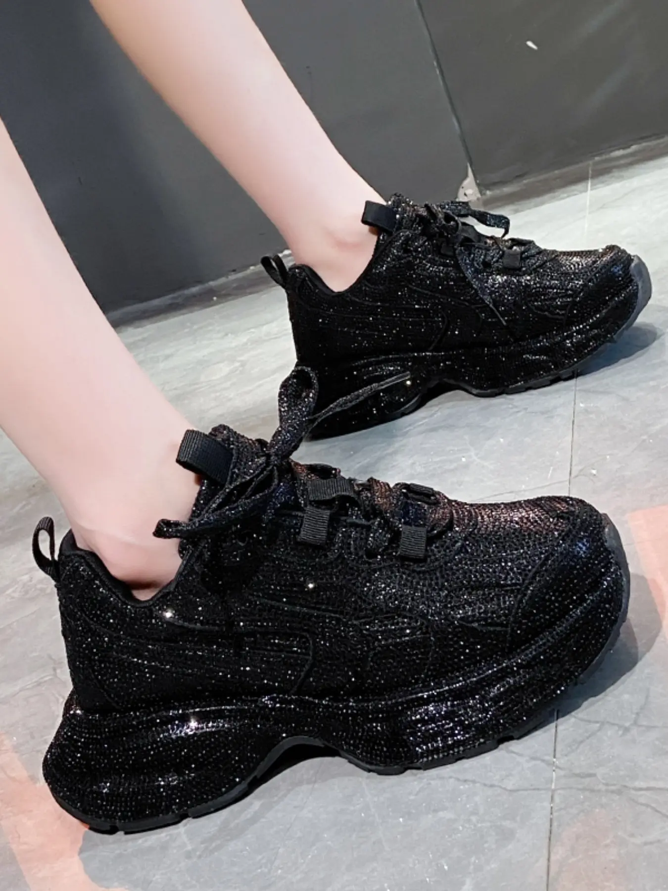 Women's Thick Sole Sparkling Sporty Casual Shoes, Classic Dad Shoe Design with Full Rhinestones, Fashion Versatile Women's Sneakers, Sports Shoes, Rhinestone Embellished Sneakers, Thick Soled Sneakers, Classic Chunky Sneakers