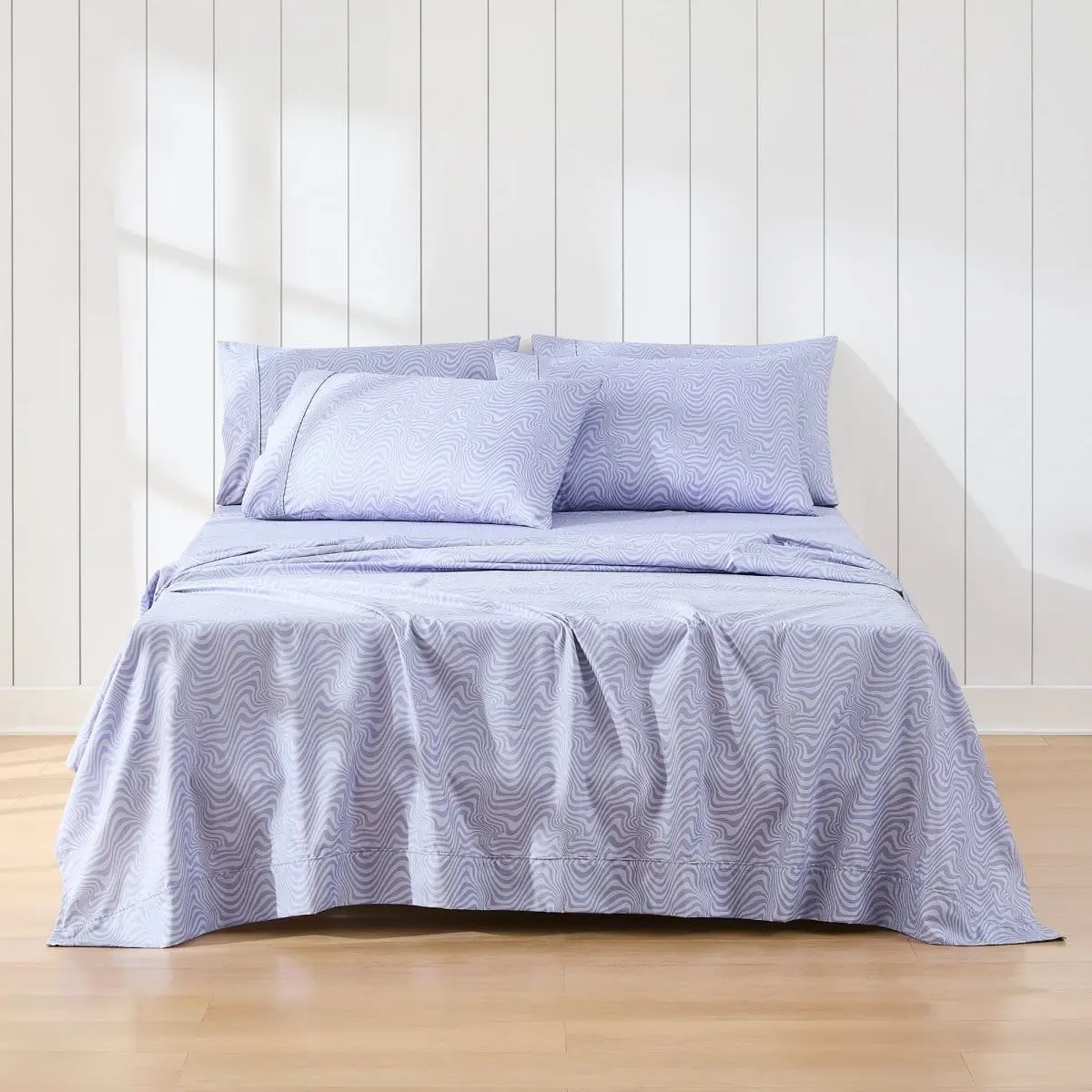 Lush Decor Retro Waves 3-Piece Bed Sheets Set - Soft Microfiber, Swirl Pattern, OEKO-TEX Certified, Full/Twin/Queen Sizes, Machine Washable, Non-Chlorine Bleach Safe, Medium Heat Iron Safe for Bedrooms
