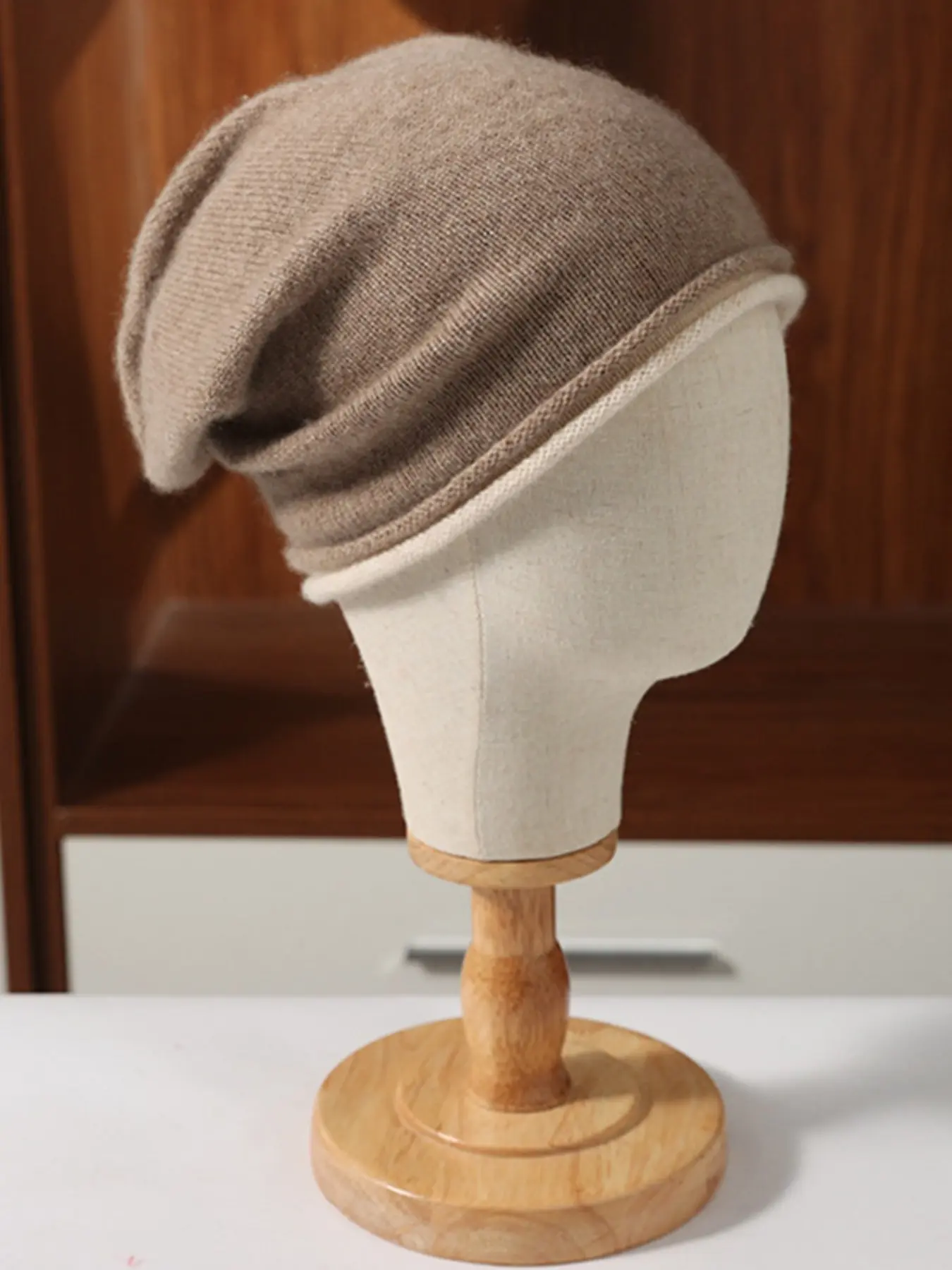 Unisex 100% Wool Colorblock Knit Hat, Fall Winter Warm Earflap Beanie, Fashionable Roll Brim Head Wrap Cap, Men Women Cold Weather Accessories