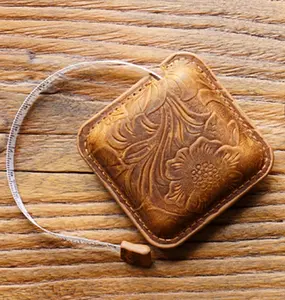 1pc Frenzy Horsehide Handmade Mini Measuring Tape Head Layered Cowhide Measuring Tape Retro Clothing Measuring Tape Leather Keychain Hanging Piece Measuring Tape
