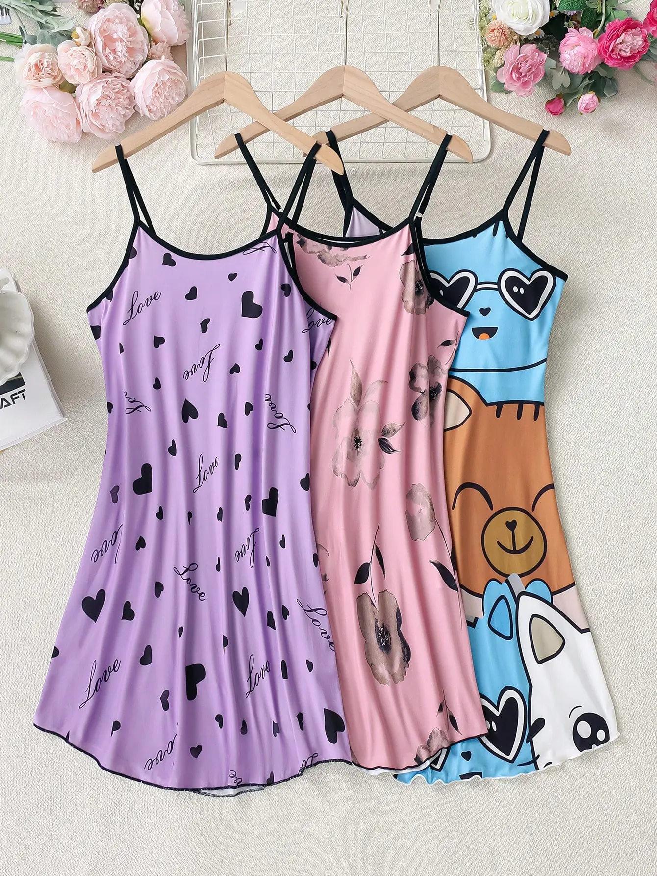 Women's Elegant 3-Piece Heart-Print Lace-Edged Nightwear Set - Lightweight Sleeveless Fitted Camisole Nightgown, Summer Inner Dress Pajamas, Breathable, Loungewear, Casual