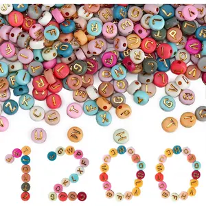 Más de 1200 cuentas redondas coloridas de letras de 0.157 x 0.27 pulgadas para hacer pulseras, cuentas acrílicas del alfabeto para hacer joyas, pulseras de la amistad con letras doradas