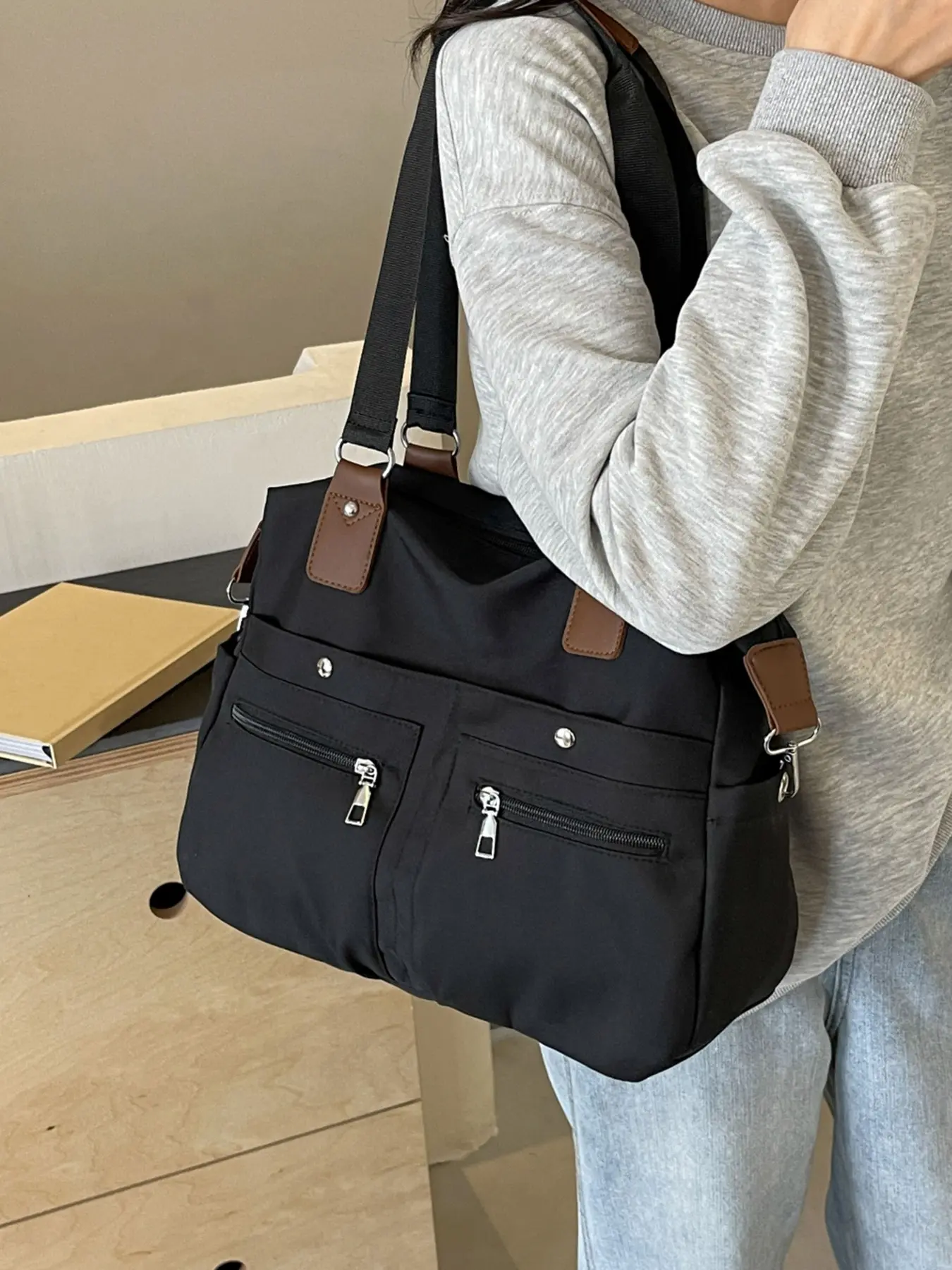 Leisure style multi pocket versatile tote bag, Casual shoulder bag, Everyday bag, Casual Fashion Bag, double zipper front pocket, wide shoulder strap, large capacity commuting and school versatile shoulder bag, can accommodate tablets, files