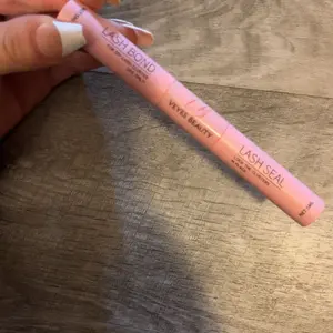 Product Review of VEYESBEAUTY Lash Bond & Seal - White 10ml for DIY Eyelash Long-Lasting Extensions Glue Makeup Cosmetic from ~**