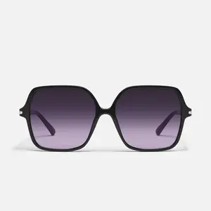 QUAY - PRESS TOUR Square Sunglasses - Classic Oversized Vintage Glam with Elevated Metal Details & Universal Nose Pads