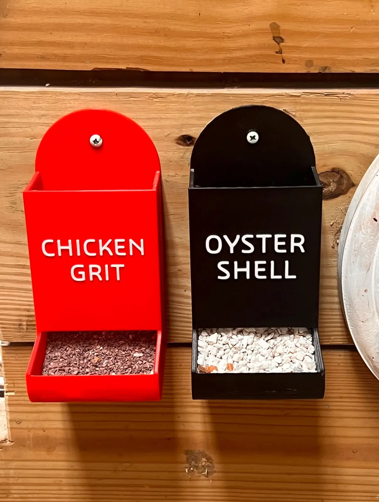 Chicken Oyster Shell/Grit Feeder – 3D Printed, Mess-Free Design for Backyard Poultry