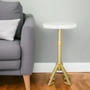 HomeRoots 556546 22 in. White & Gold Marble & Iron Round Pedestal End Table