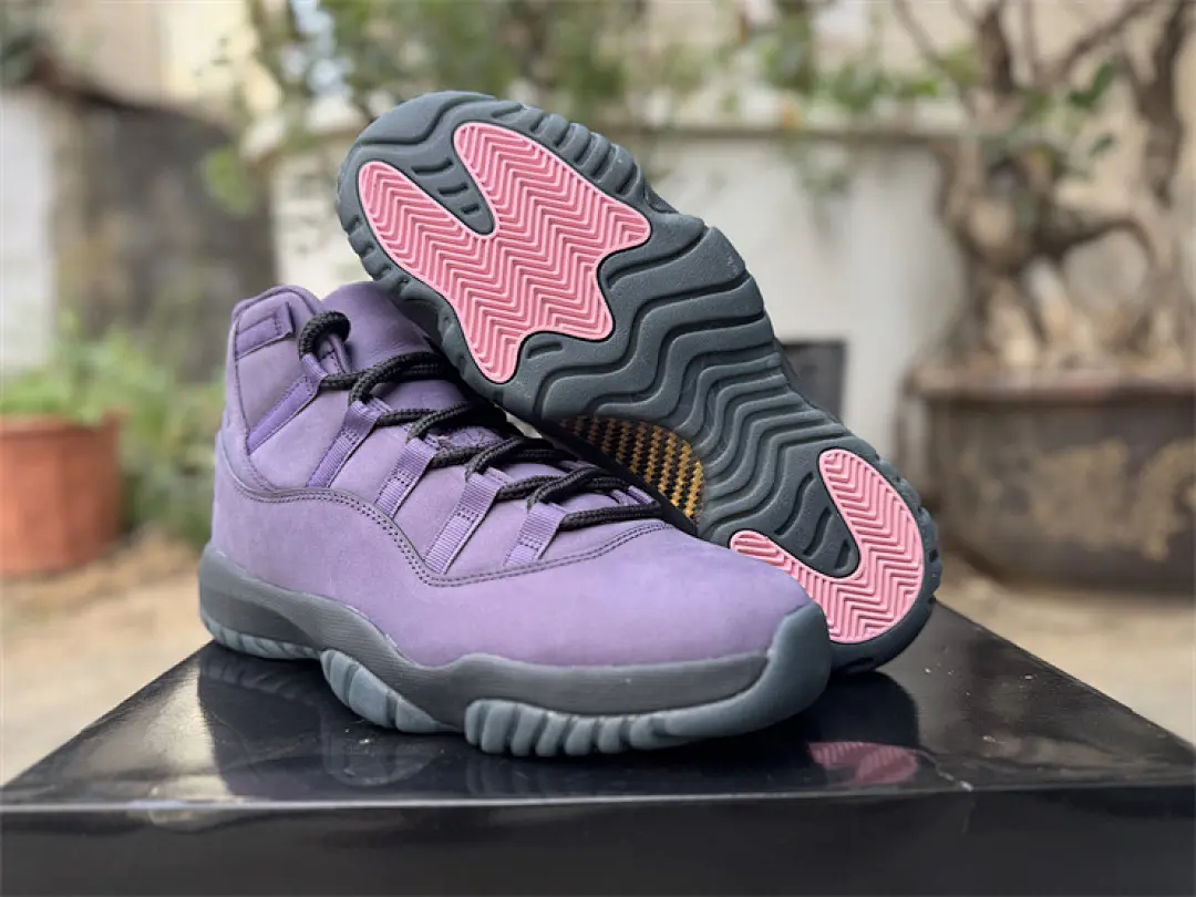 Unisex All Lavender Purple Suede Matte High Top Retro Girly Women Sneakers Brand New Complete With Original Shoe Box
