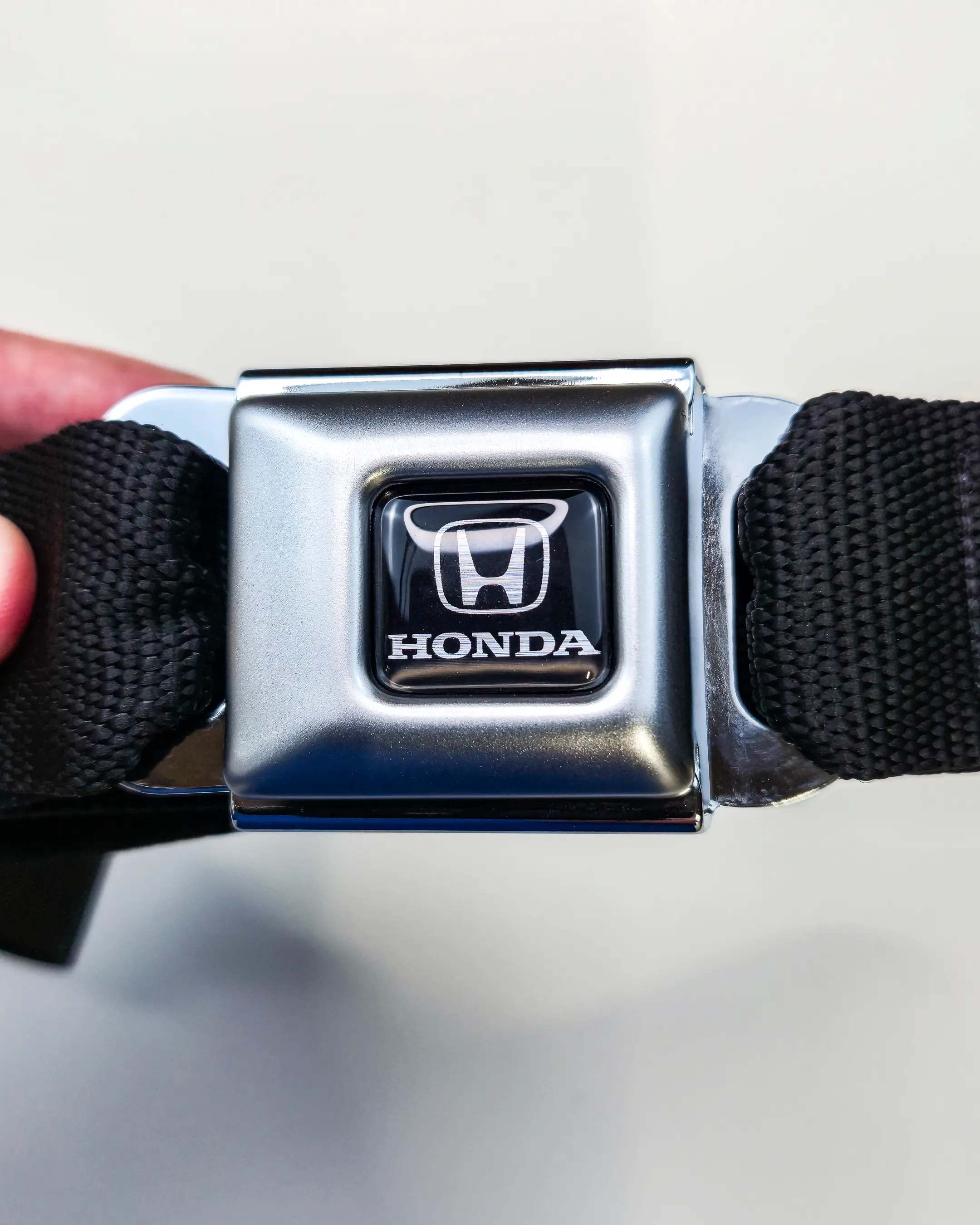 Buckle-Down Men's Vintage Honda Belt, Stylish Fashion Clothing Accessory