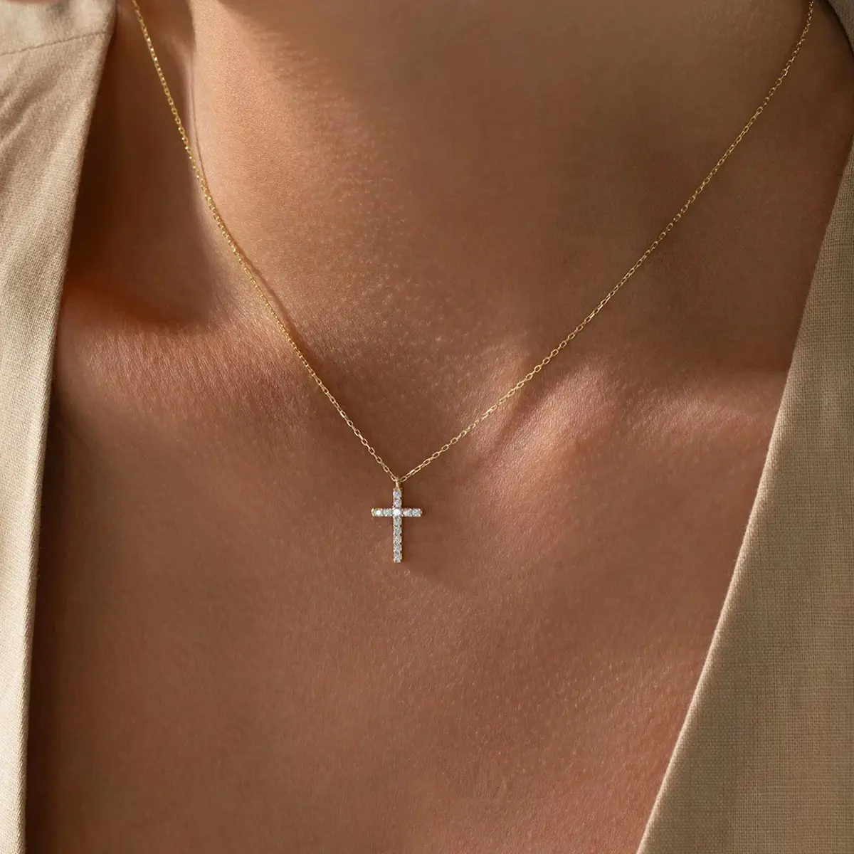 Dainty Cross Necklace for Women 14K Gold/Silver Plated Cubic Zirconia Cross Pendant Necklace Women Jewelry