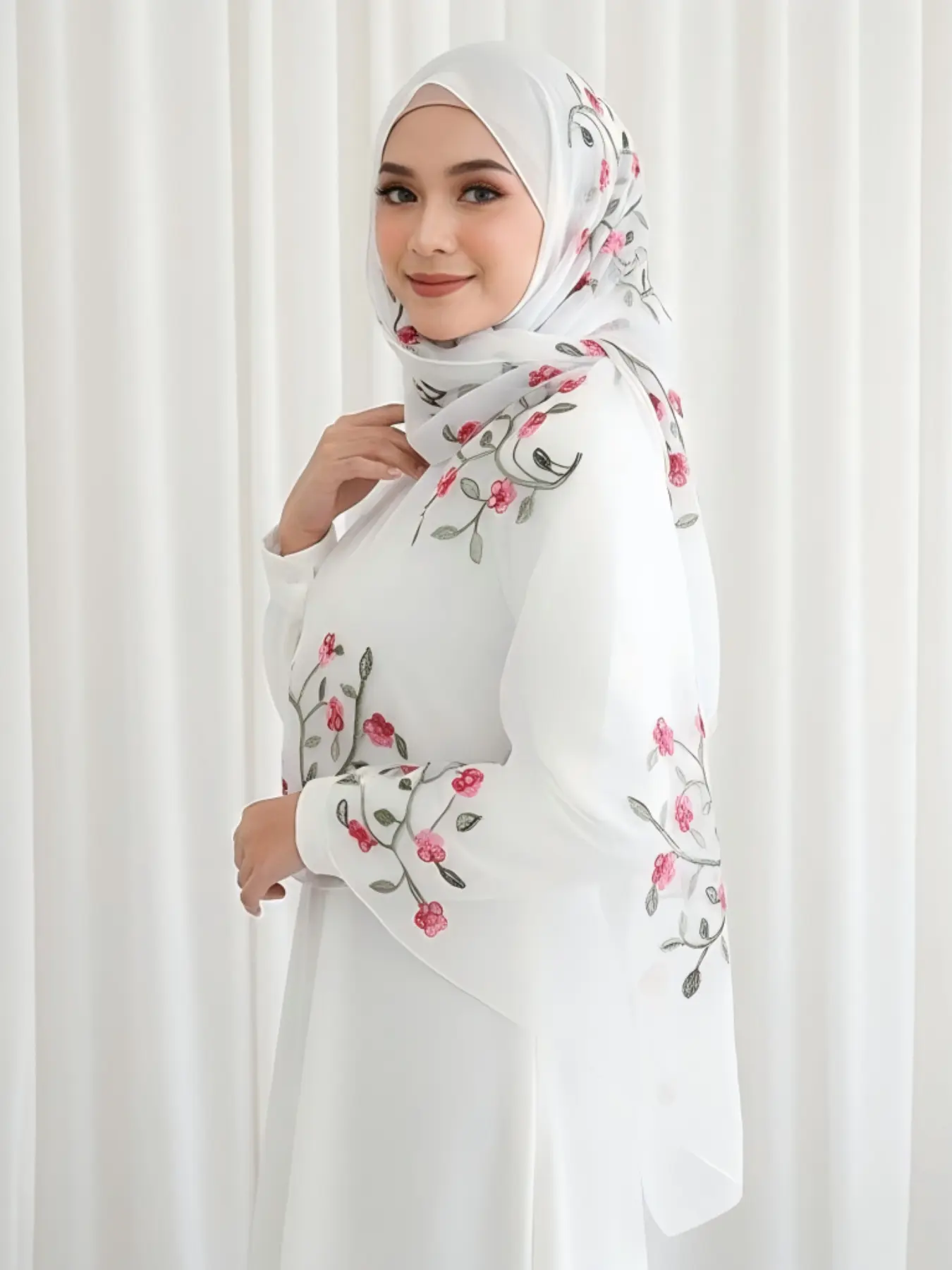 Women's Floral Embroidery Long Scarf, Breathable Lightweight Summer Shawl Turban Hijab for Muslim for Daily Wear, Casual Versatile Scarf for Women, Fashionable Modest Hijab