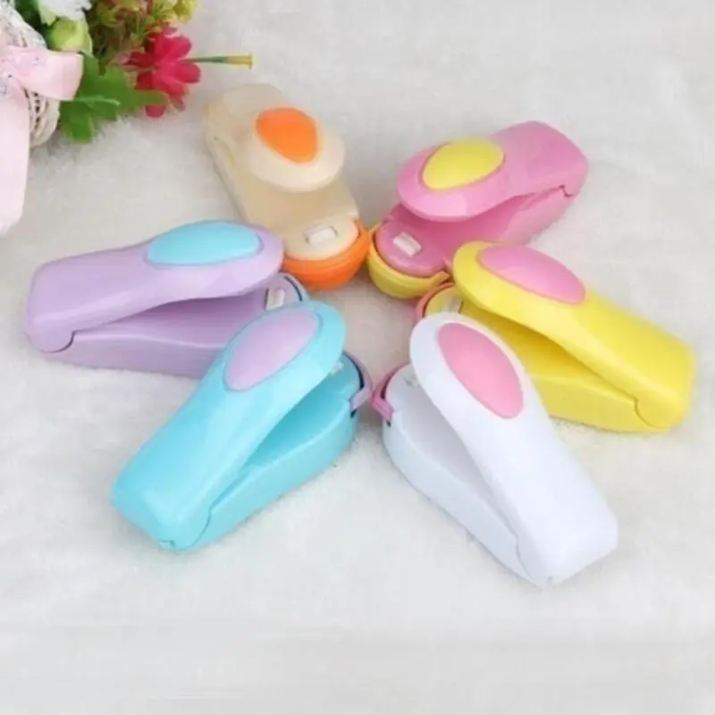 1Pcs Mini Home Heat Sealer for Plastic Bags, Compact Pulse Sealing Machine for Food Packing, Durable Sealing Tool for Everyday Use