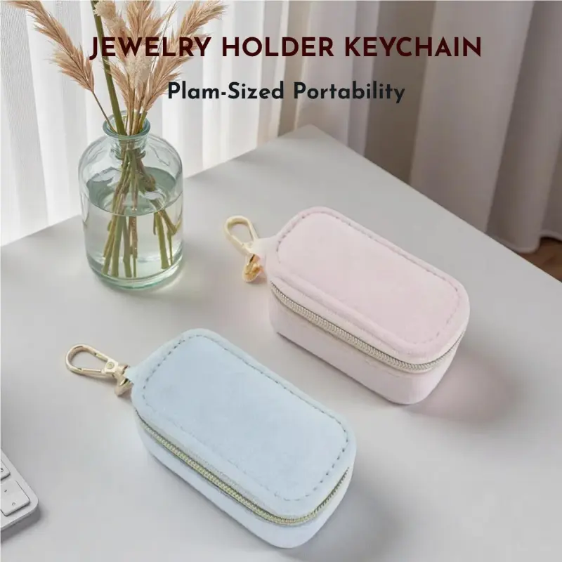 Small Lightweight Travel Jewelry Box Keychain, Portable Ring Holder Keychain Jewelry Keeper Box, Mini Ring Necklace Storage Case for Outdoor and Sports