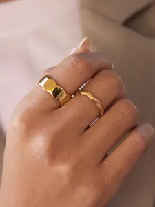 2Pcs/Set Minimalist Wave Shape Stackable Rings Stacking Ring Set For Women 18K Gold PVD Plated Stainless Steel Ring Fashion Jewelry Statement Rings Gift