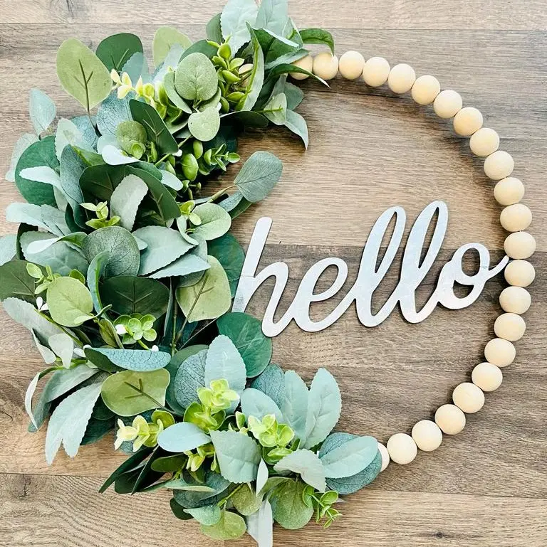 Beaded Hello Wreath Wooden Wall-mounted Modern Housewarming