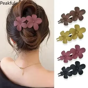 4Pcs Matte Flower Flat Hair Clips, Trendy French Alligator Hair Claw Set, Non-Slip Duck Bill Claw Clips for Thick Hair, soft matte finish & strong hold design, perfect for daily hairstyling, casual outings, party makeup and girls everyday hair arrangement