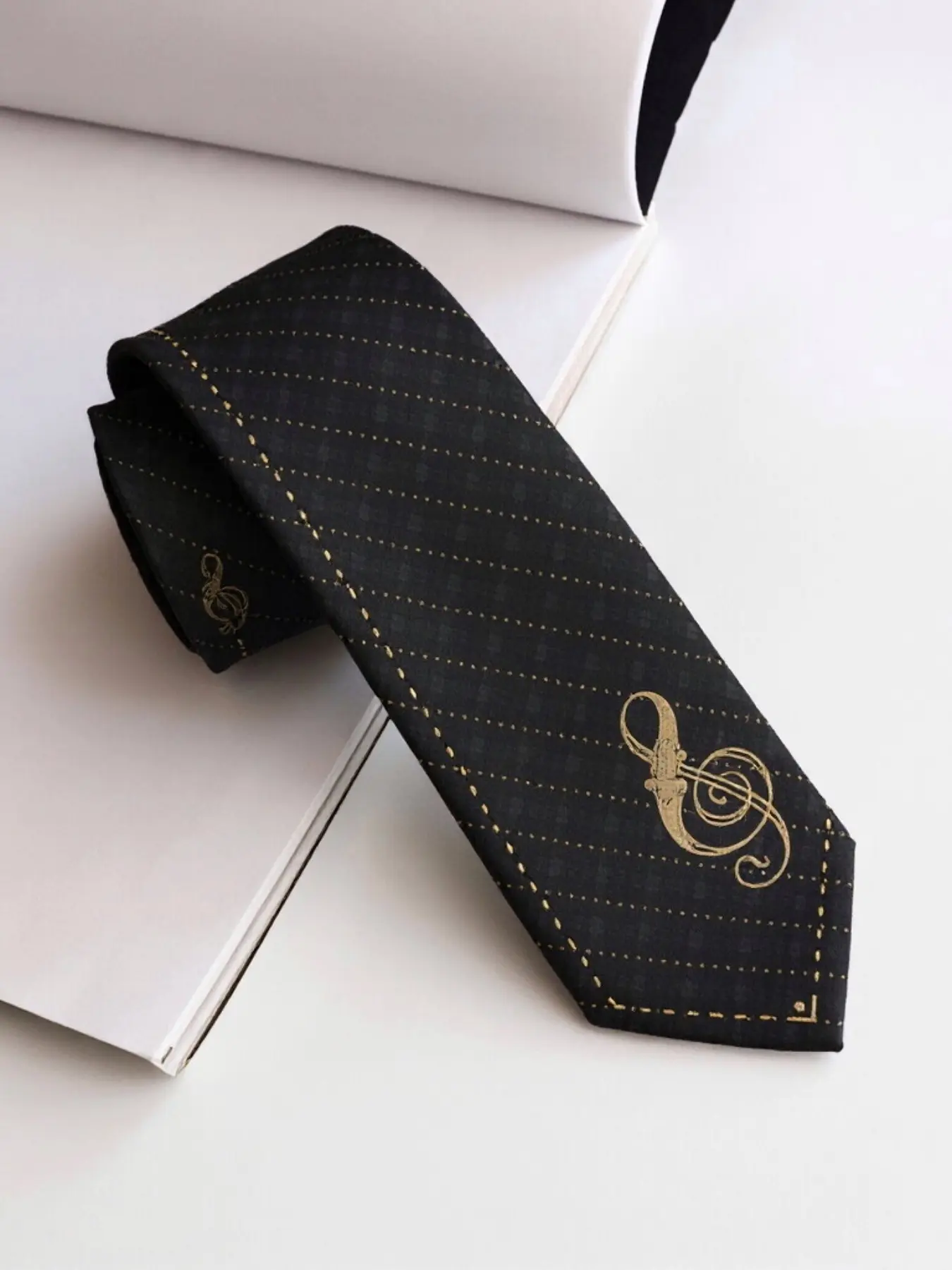 Elegant Classical Treble Clef Embroidered Skinny Tie, Striped Tie, Jacquard Necktie, 2400 Needle Jacquard Woven, Premium Craftsmanship, Artistic Music Inspired Design, Musical Artistry, Gift Box included, Designer Tie, Musical Theme, Stylish Tie Design