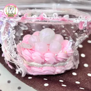 Handmade pink mermaid pearl-colored squishy and pink cake squishy toys