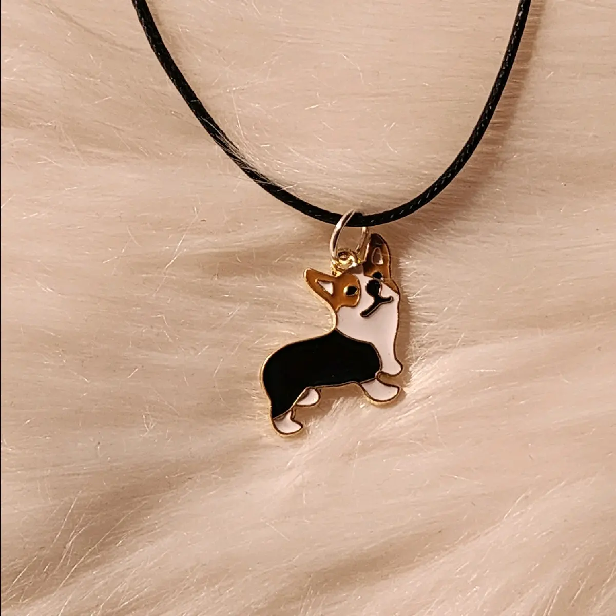Unisex Adorable Corgi Animal Fabric Pendant Necklace - 18-in Adjustable Metal Coating Chain, Casual Elegant Costume Jewelry for Dog Lovers