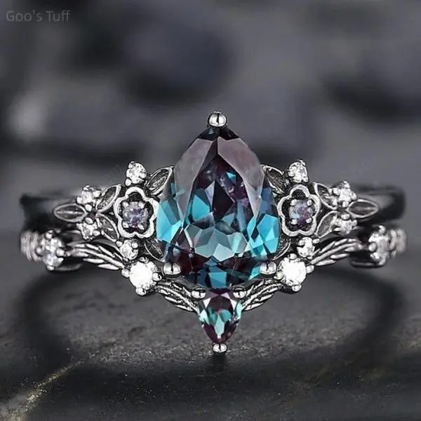 Women's Blue Floral Stackable Rings Set - Light Luxury High-End Unique Finger Stack Bands, Fashion Costume Jewelry for Dating, High-End Occasions to Achieve Unique Look, Party Wear, Small Bands