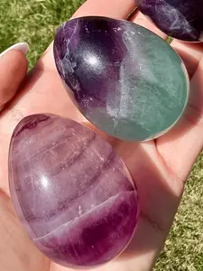 1pc Multicolored Fluorite Egg,Purple/Green/Blue Tone,Easter Crystal Egg,Suitable for Collection And Artistic Decoration,Holiday Gifts,Birthday Surprises,Easter Presents,Healing&Meditation Crystal,Daily Decoration,Natural Stone Decor