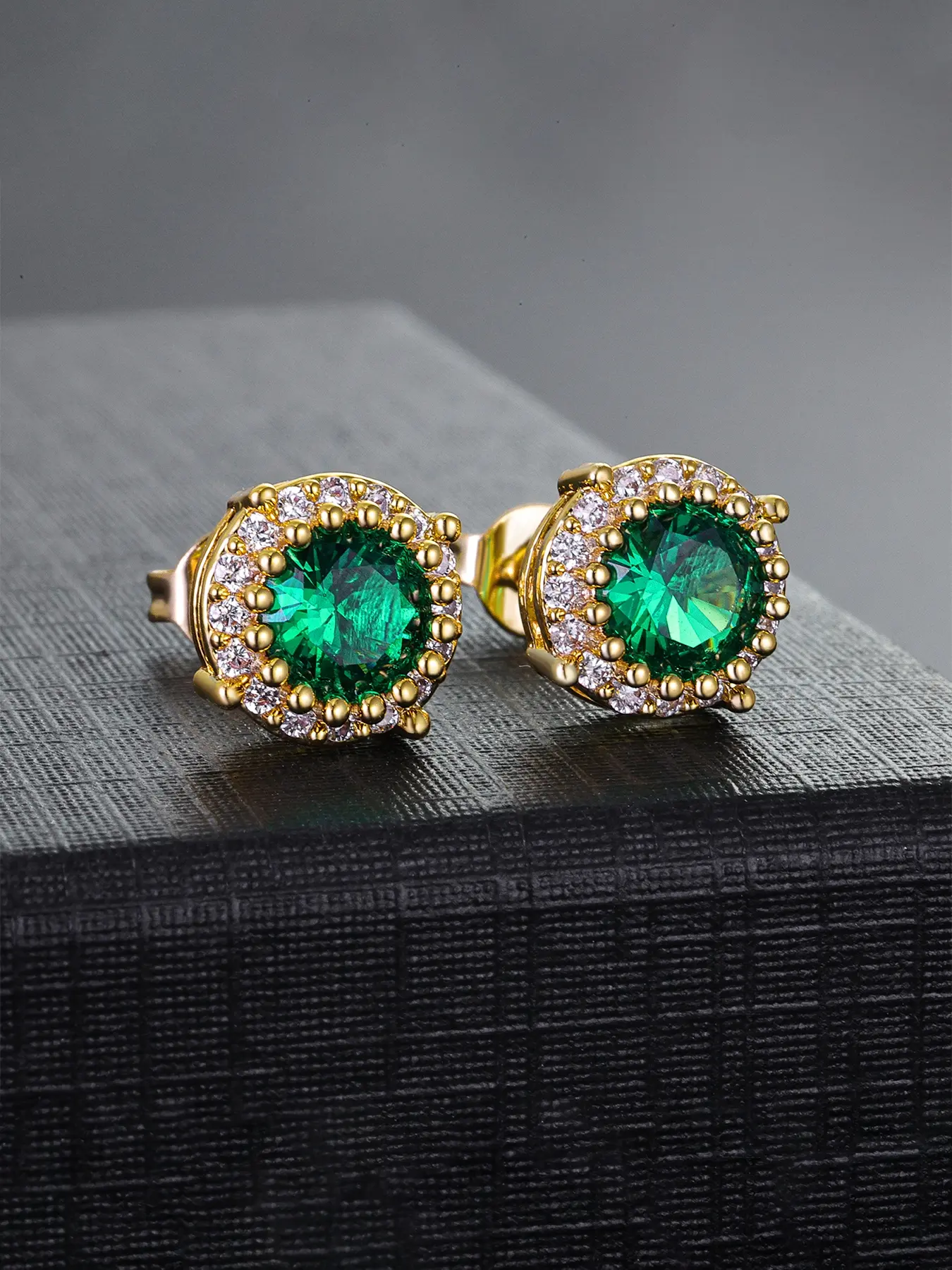 ICED CHICS round hip-hop green stud earrings, street casual style, couple's style, suitable for both men and women, fashionable and simple, copper inlaid zircon material stable and non-allergenic, Hypoallergenic CZ Earrings, Fashionable Jewelry, Ear Studs