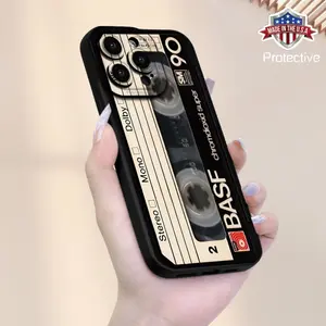 Creative Retro Cassette Pattern Phone Case with a Comfortable Matte Feel, a New Hot-Selling Phone Cover Suitable for Iphone 16/15/14/13/12/11/X/SE Mini Plus Pro Max Series, Providing Full Protection Protective Protector Smartphone