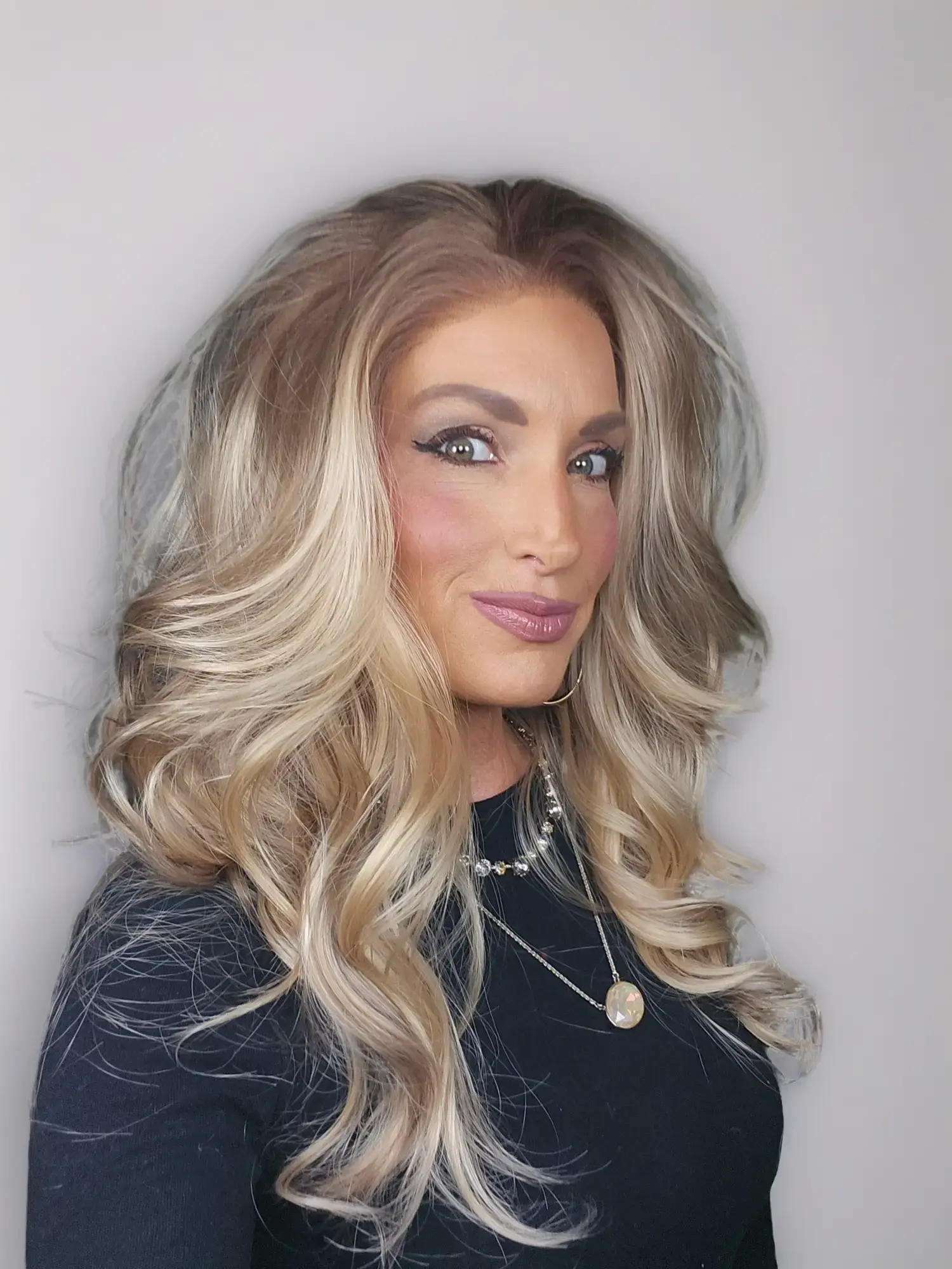 CARKIRA Mia 13x4 Lace Front Wig 22" Long with Medium Cap Unisex Heat Friendly Up to 320°F