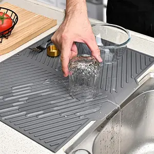 Silicone Dish Drainer Mat, 1pc Foldable Heat-resistant Pot Holder Pad, Multipurpose Draining Board for Dishes and Utensils, Tableware, Kitchen Coasters, Home, Kitchenware