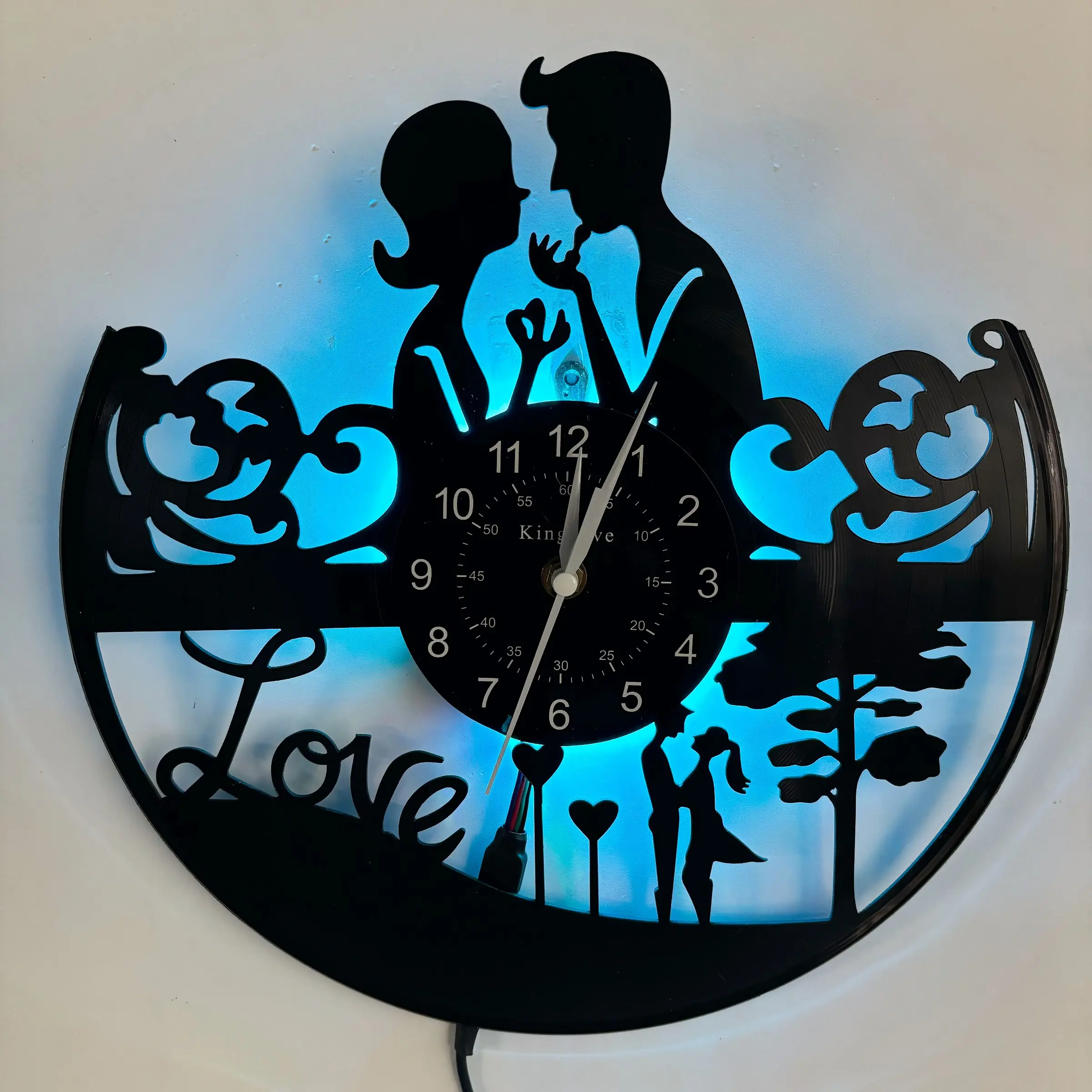Anniversary Edition Vinyl Record Wall Clock Gift, Creative Seven-Color Night Light, 12-Inch Handmade Home Decor Gift, Creative Decorative Clock, Led Wall Clocks